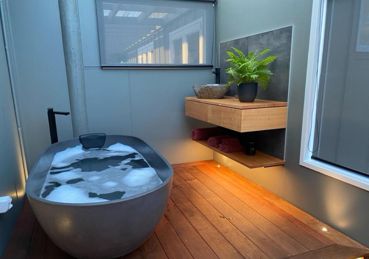 Amuri Villas Clive Экстерьер фото